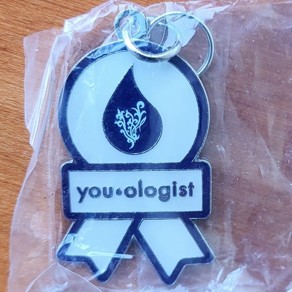 Younique Presenter Charms (4) - Picture 5 of 5